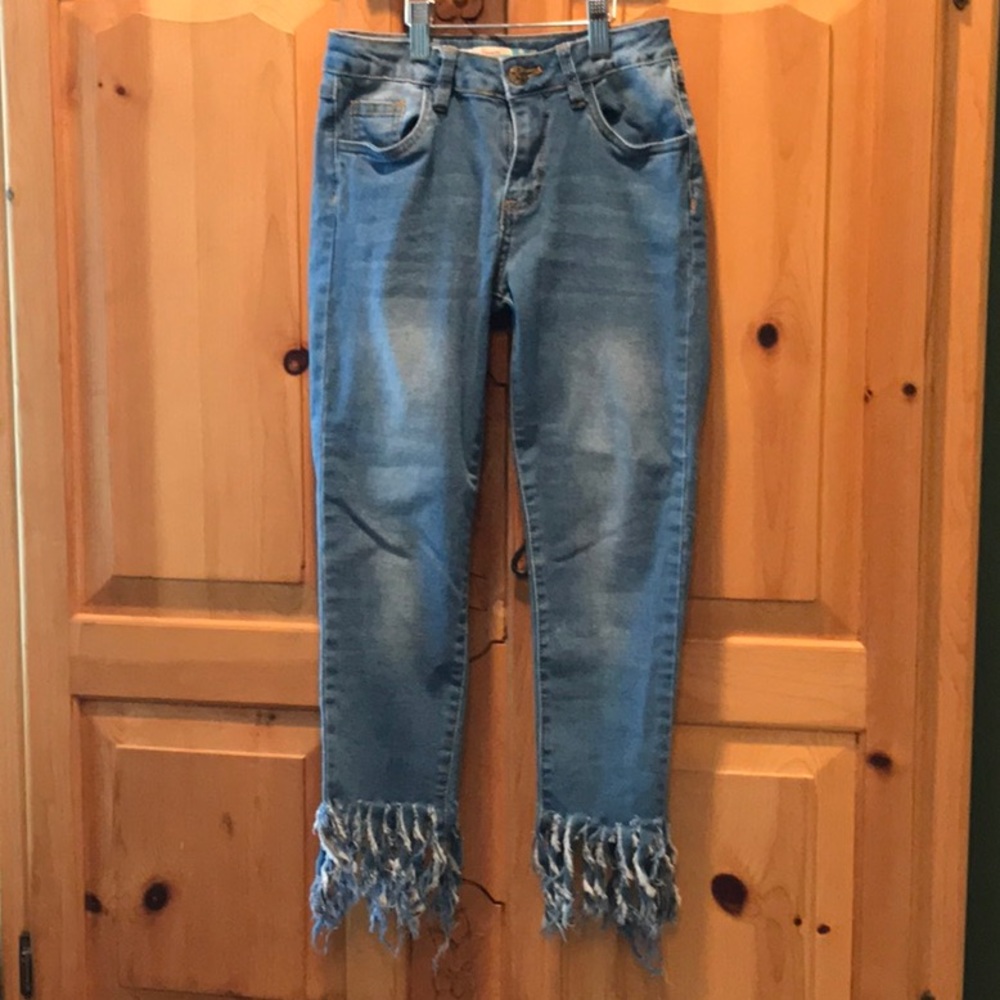 Girls Vintage Havana Jeans Frayed Hem